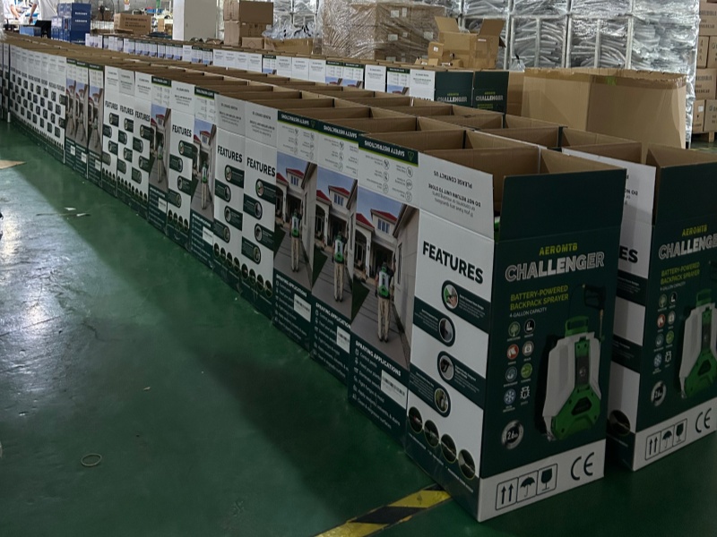 Bulk elektriska ryggsäckssprutor skickas till USA för marknadsexpansion